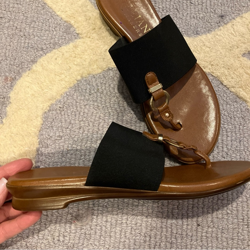 Italian Shoemakers Black and Brown Sandals - Picture 2 of 3